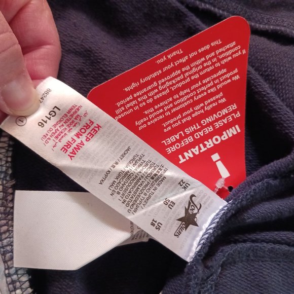 Joe Brown's unique jacket - Picture 5 of 5